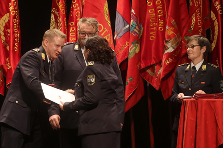 SVEČANA SEJA  GASILSKE ZVEZE CERKNICA 53 FOTO LJUBO VUKELIČ